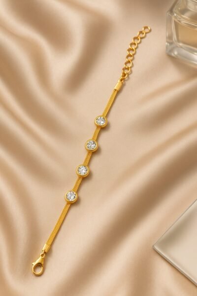Minimalist Solitaire Charm Gold-Plated Bracelet