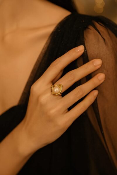 Golden Bloom Pearl Ring - Image 3