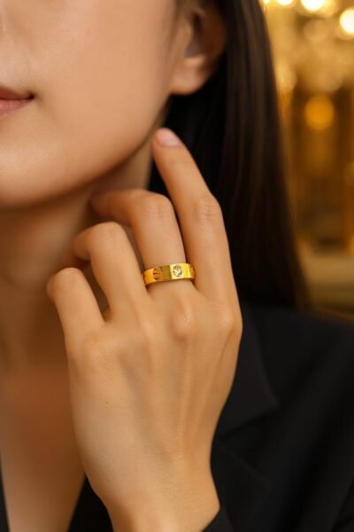Bold Aura Band Ring - Image 4