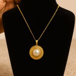 Regal Pearl Medallion Necklace