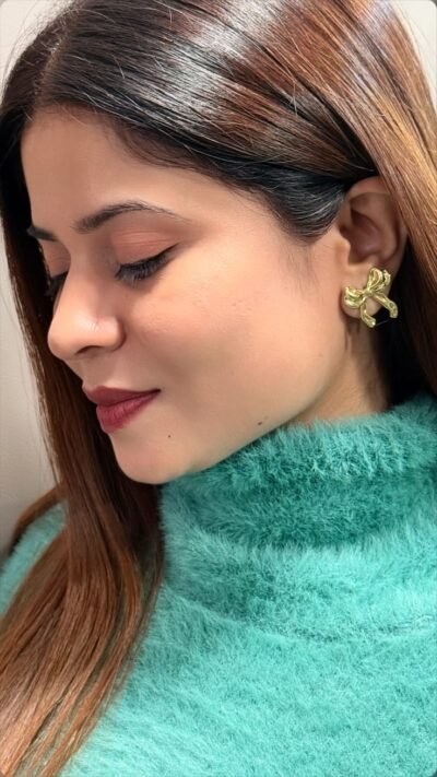 Korean Gold Ribbon Bow Stud Earrings