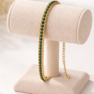 Emerald Glow Gold Chain Bracelet